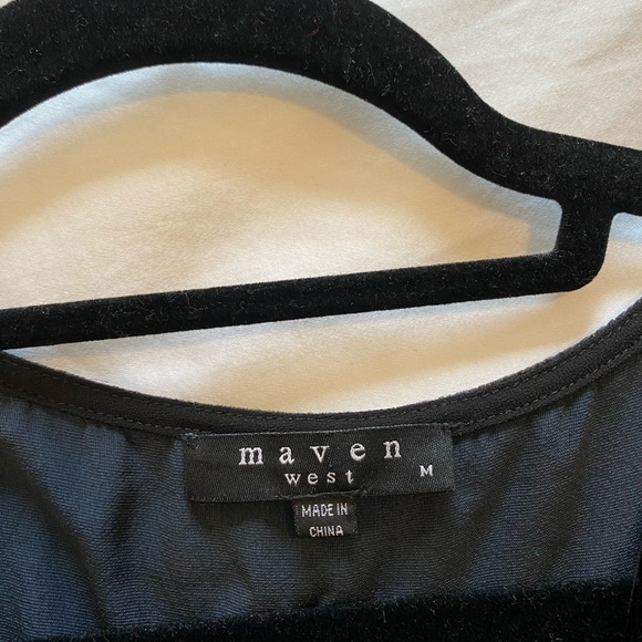 NWOT black silk velvet peplum tank top - Picture 3 of 4